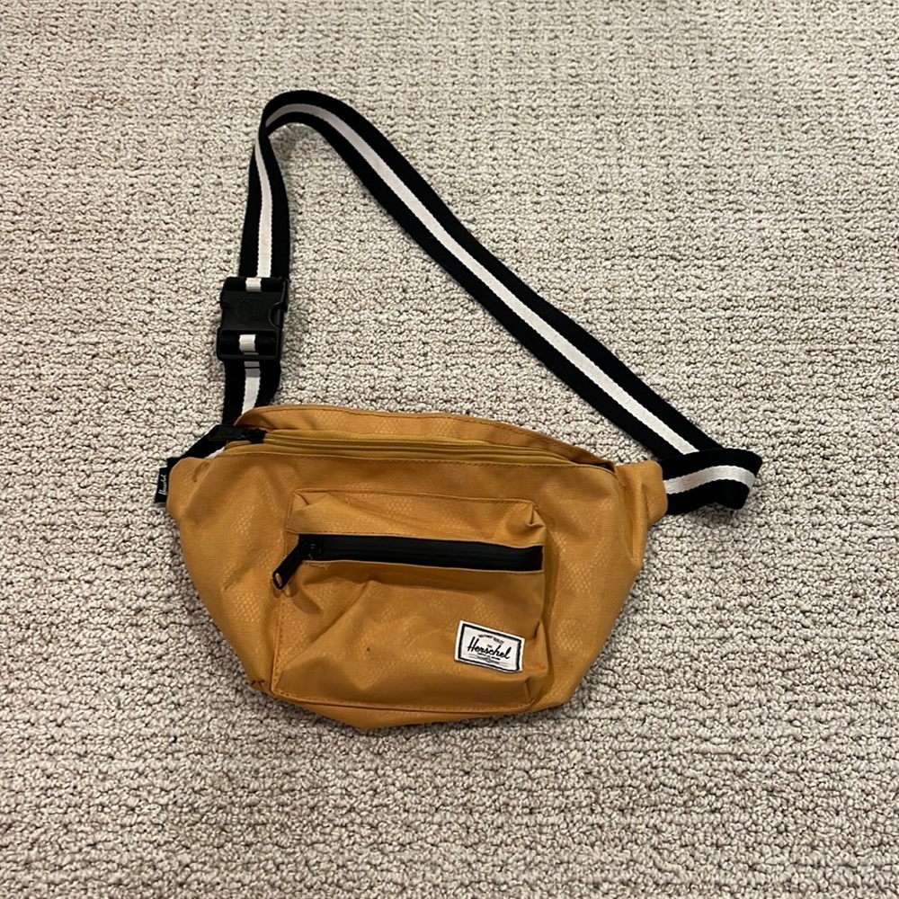 Hershel Crossbody Bag